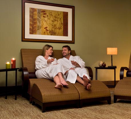 couple relaxing in the spa group relaxation room